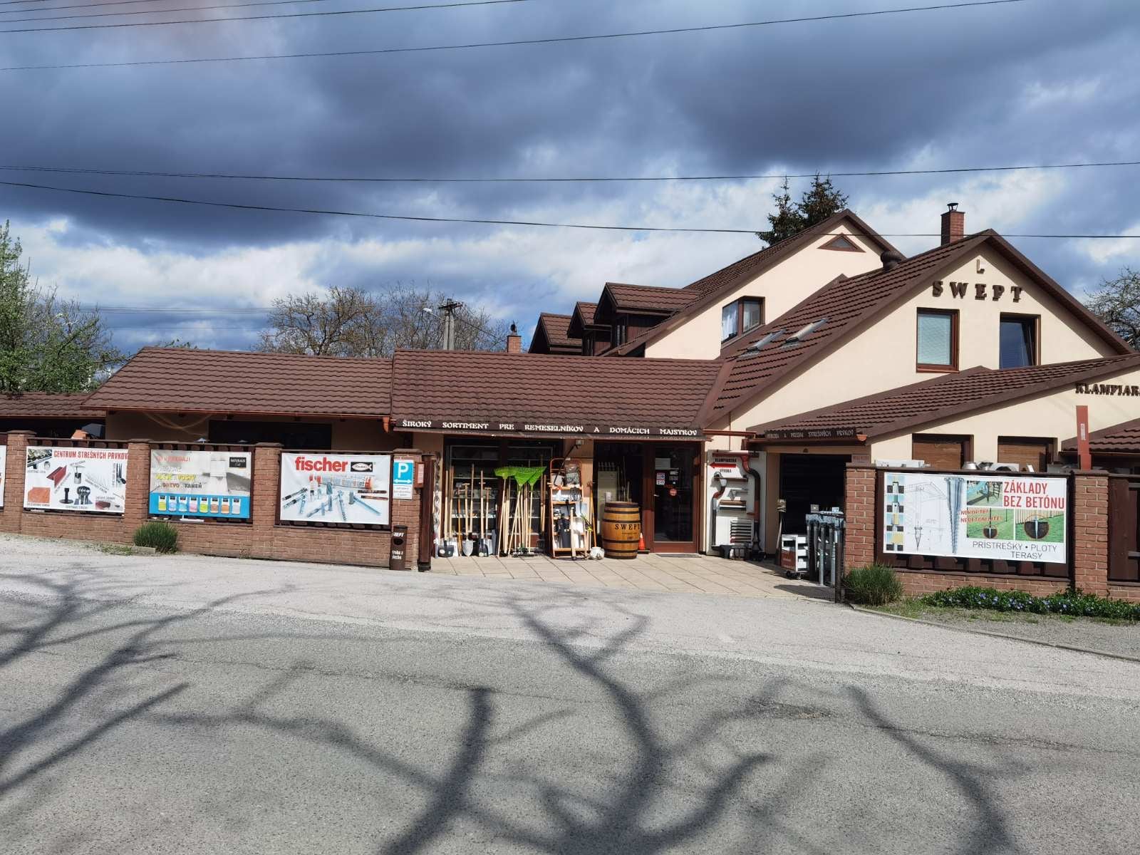 Predajňa SWEPT